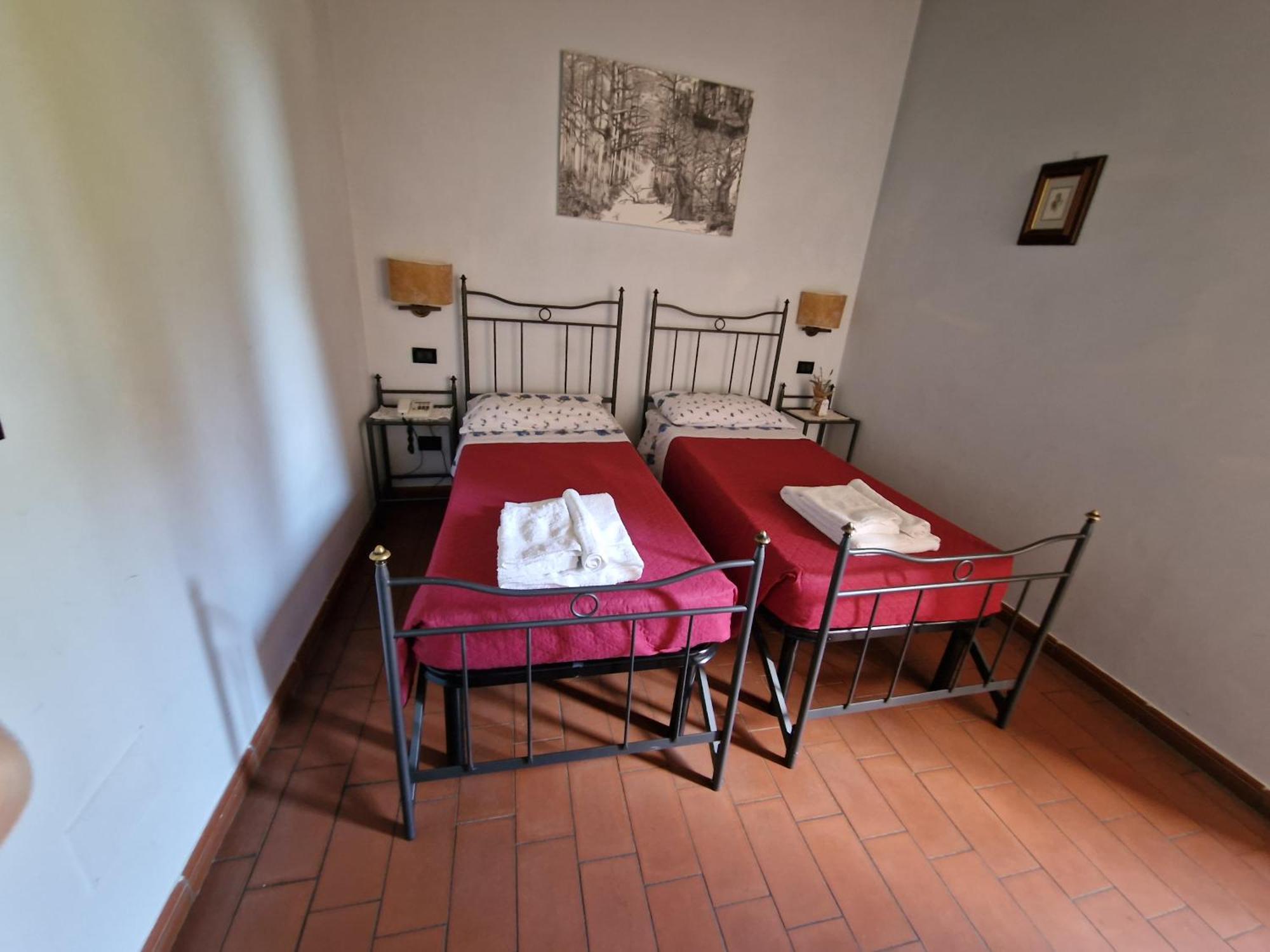 Hotel Ristorante Casa Volpi Arezzo Zimmer foto
